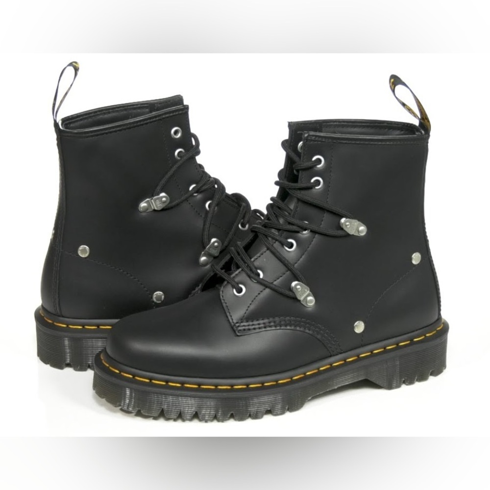 Dr. Martens 1460s Unisex Black Boots